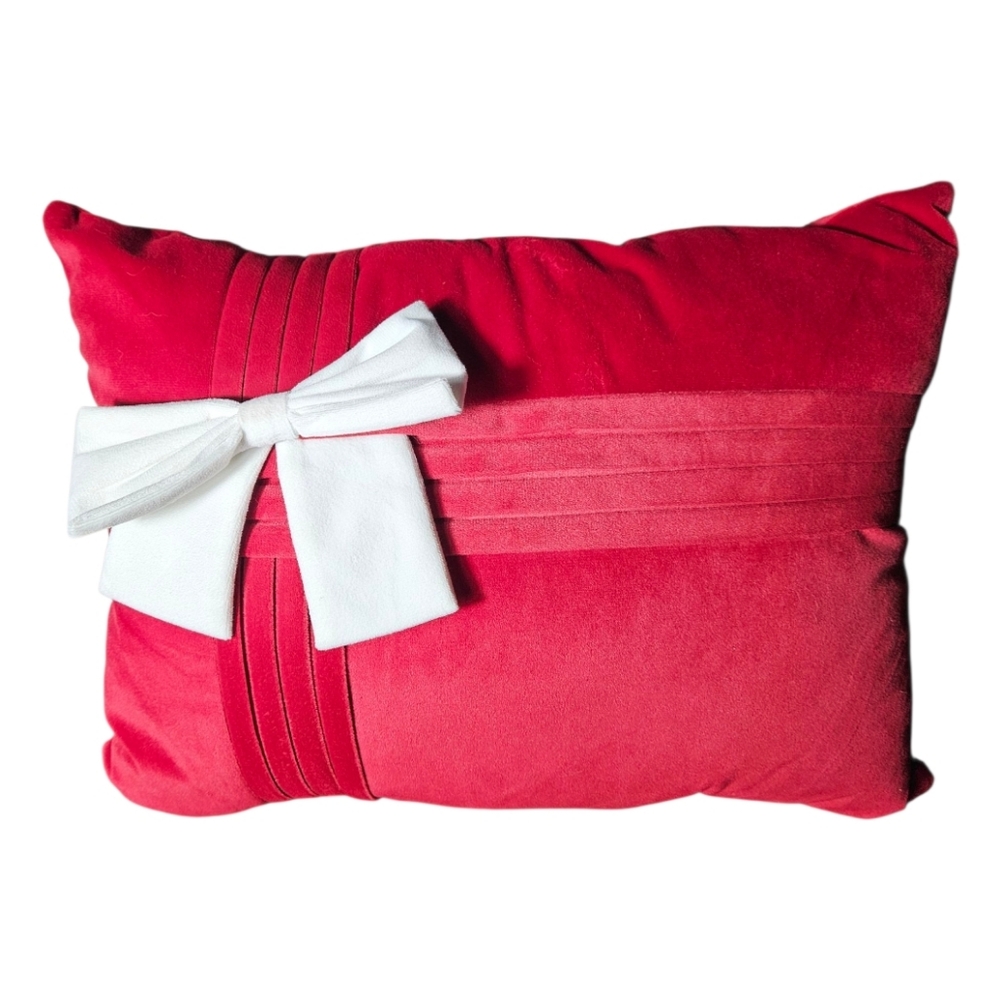 Christmas Throw Pillow Red and White Holiday Pillow with Bow
